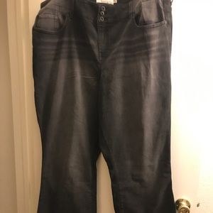 NWOT TORRID 26 T/L black jeans